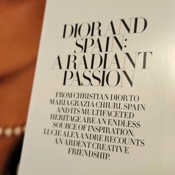 New Dior Magazine, Winter 2022 Issue 40, Coffee Table Book - Picture 8 of 11
